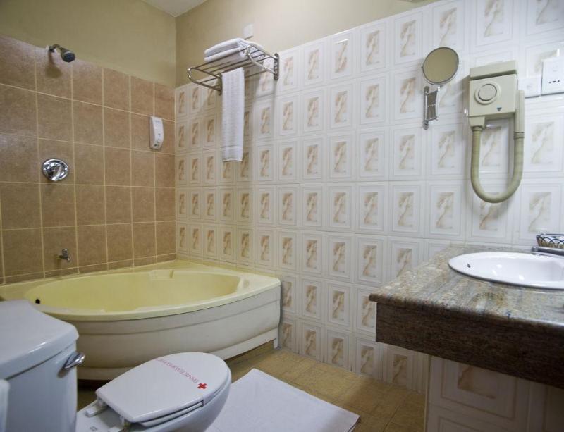 Omega Inn โคลอมโบ ภายนอก รูปภาพ